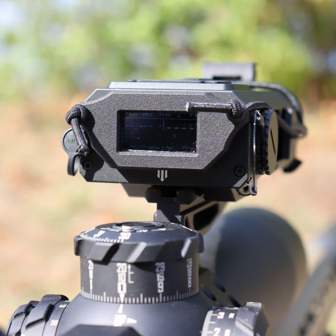 FIRE4000 Tinted Screen Cover - czarny